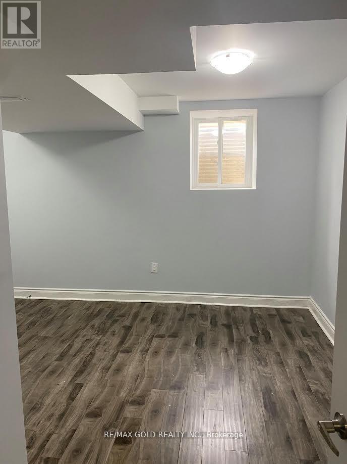 3 Stedford Crescent, Brampton, Ontario  L7A 4P6 - Photo 7 - W12943828