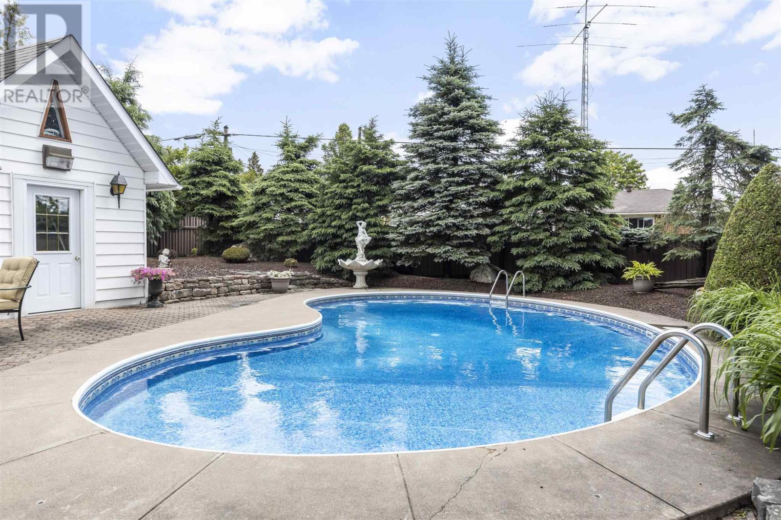 16 Ravina St, Sault Ste. Marie, Ontario  P6B 3J7 - Photo 37 - SM260568