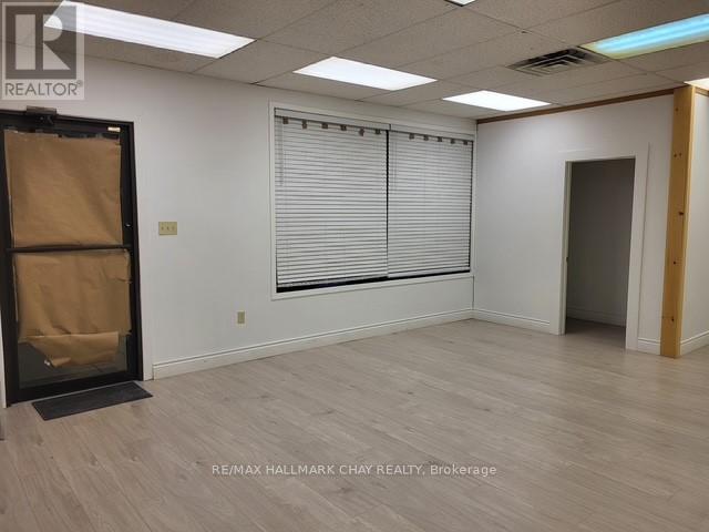 9 - 187 Highland Street, Dysart Et Al, Ontario  K0M 1S0 - Photo 7 - X12943336