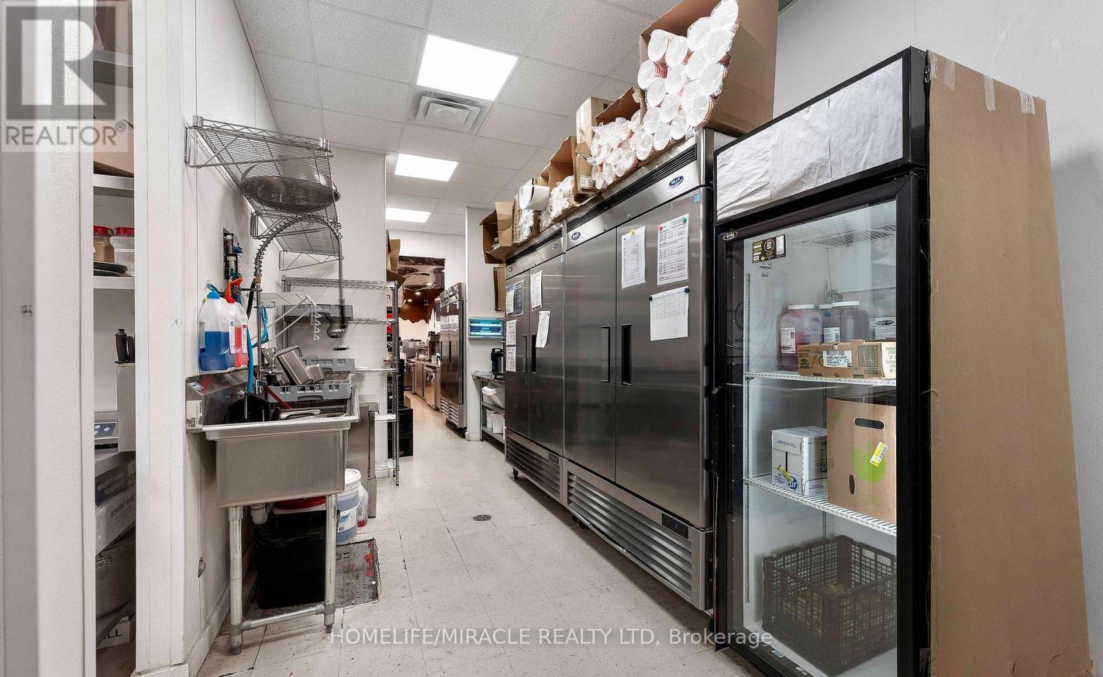 99 Main Street E, Huntsville (Chaffey), Ontario  P1H 1H1 - Photo 11 - X12943346