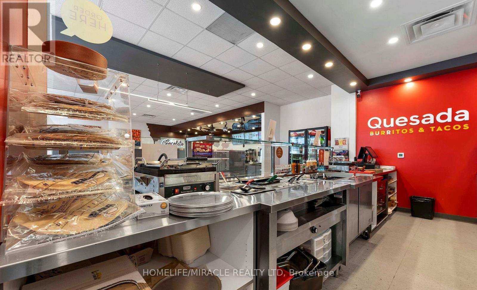 99 Main Street E, Huntsville (Chaffey), Ontario  P1H 1H1 - Photo 18 - X12943346