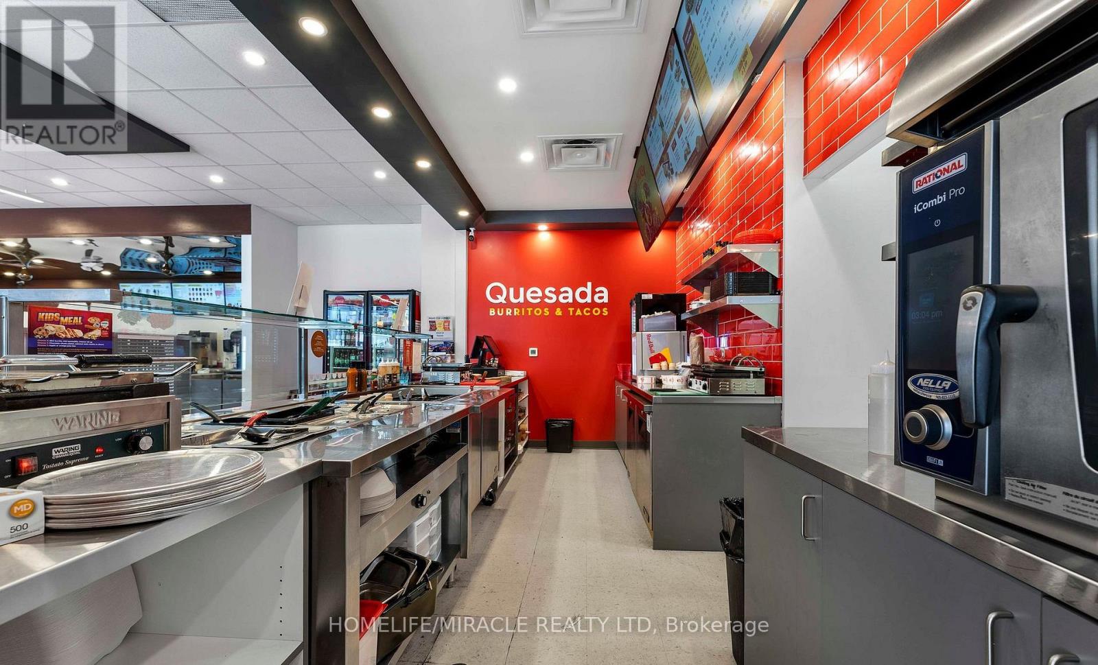 99 Main Street E, Huntsville (Chaffey), Ontario  P1H 1H1 - Photo 19 - X12943346