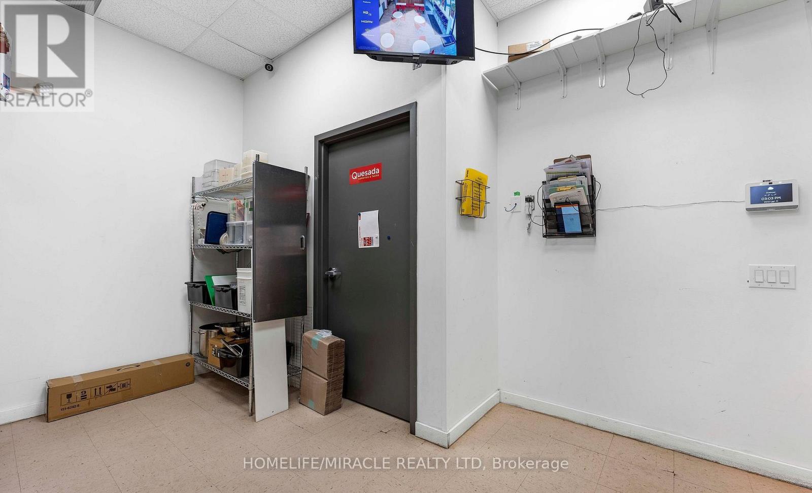 99 Main Street E, Huntsville (Chaffey), Ontario  P1H 1H1 - Photo 22 - X12943346