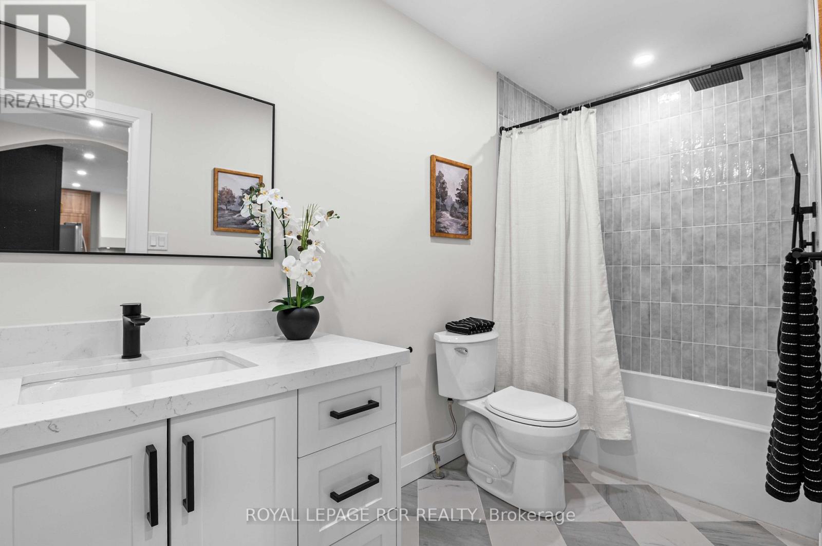 349 Smith Street, Wellington North, Ontario  N0G 1A0 - Photo 12 - X12943368