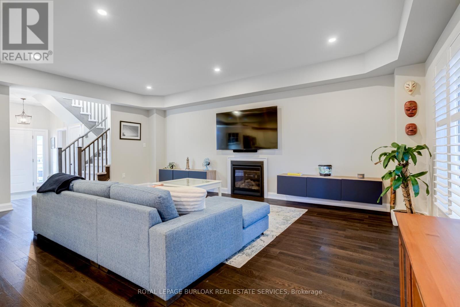 13 Clare Avenue, Hamilton, Ontario  L8H 7C9 - Photo 11 - X12943496