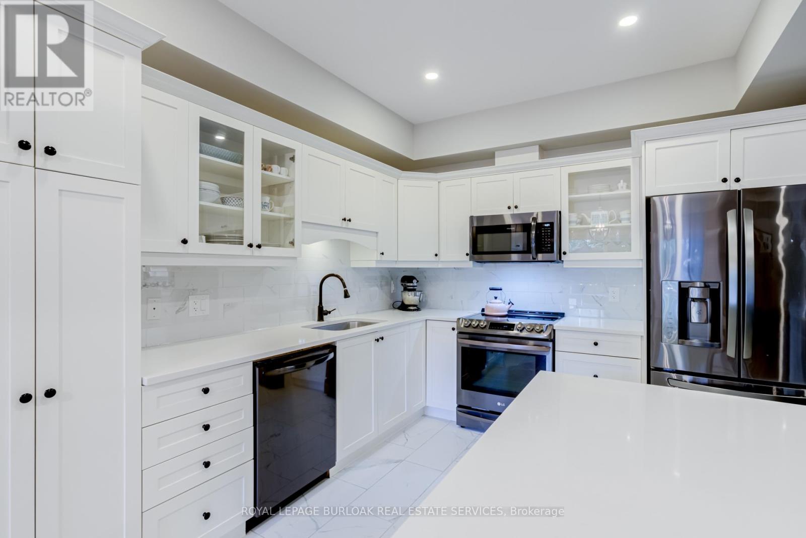 13 Clare Avenue, Hamilton, Ontario  L8H 7C9 - Photo 15 - X12943496