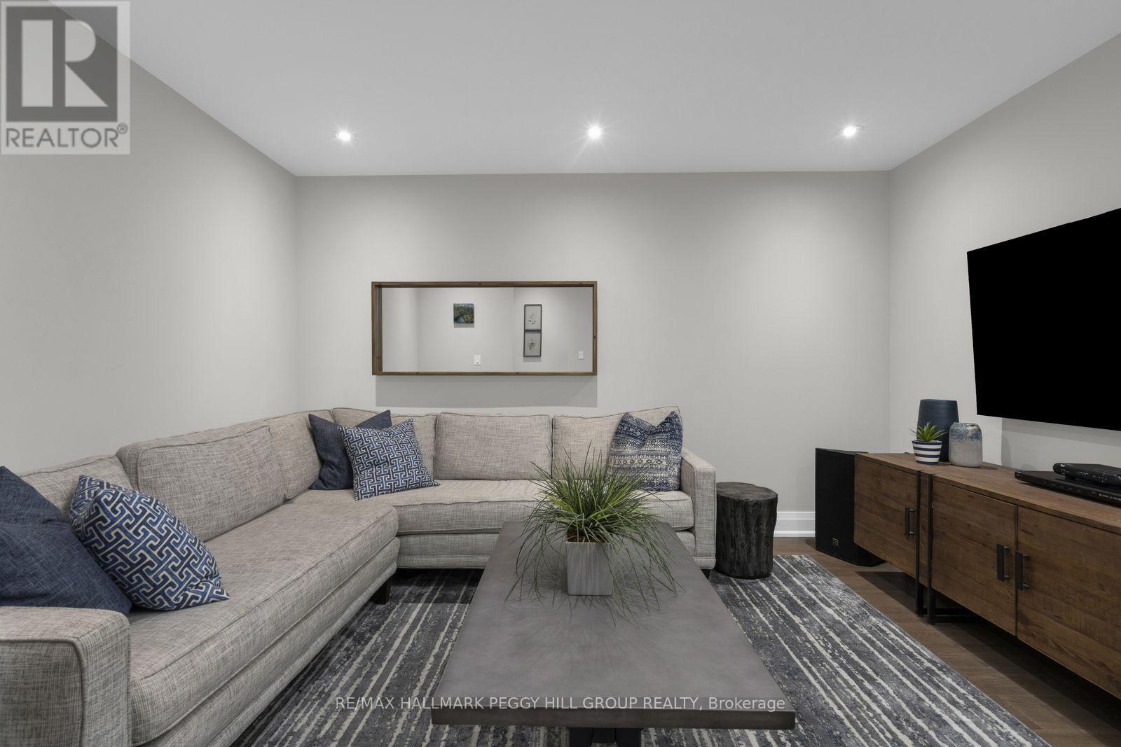 80 Links Trail, Georgian Bay, Ontario  L0K 1S0 - Photo 11 - X12943556