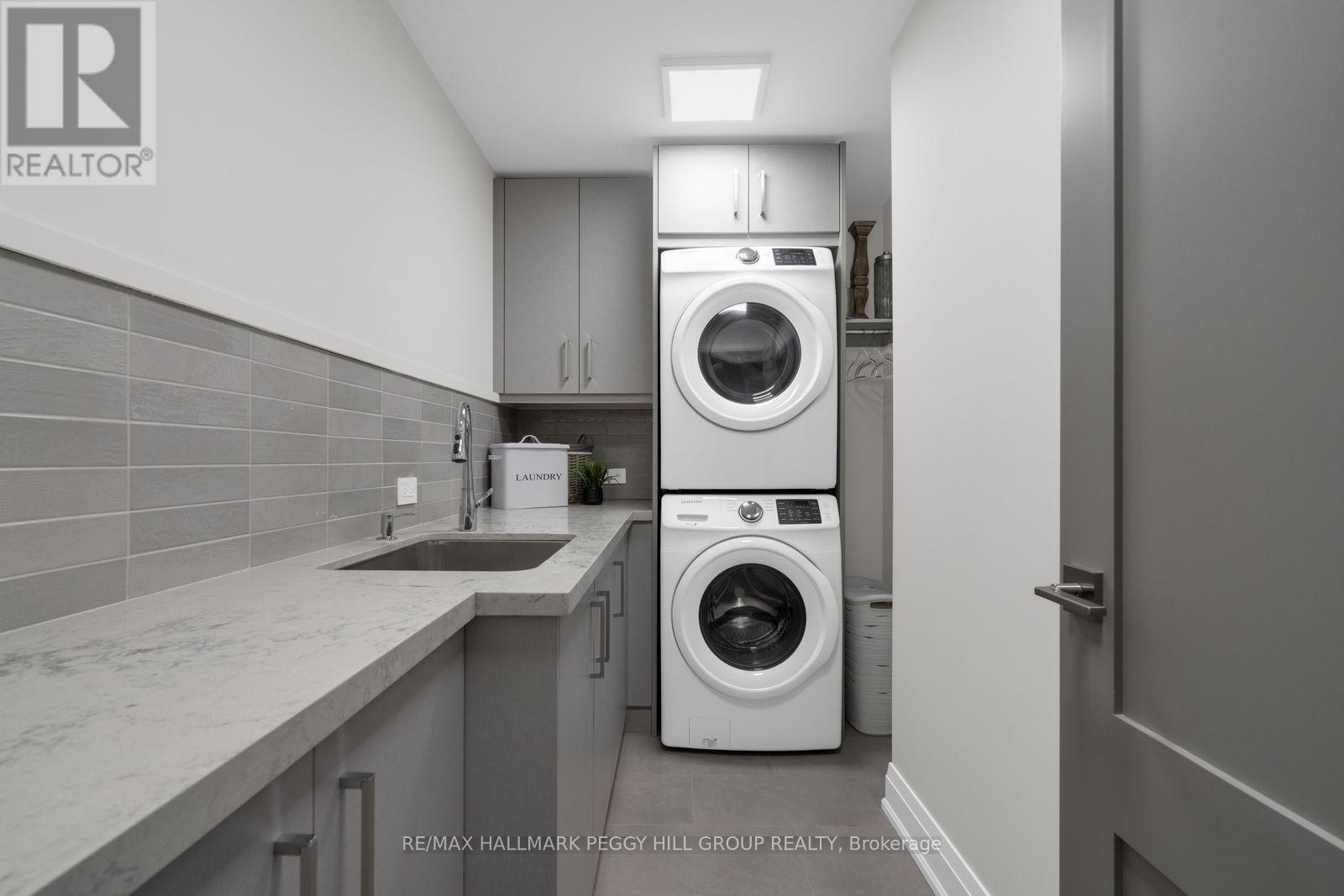 80 Links Trail, Georgian Bay, Ontario  L0K 1S0 - Photo 17 - X12943556