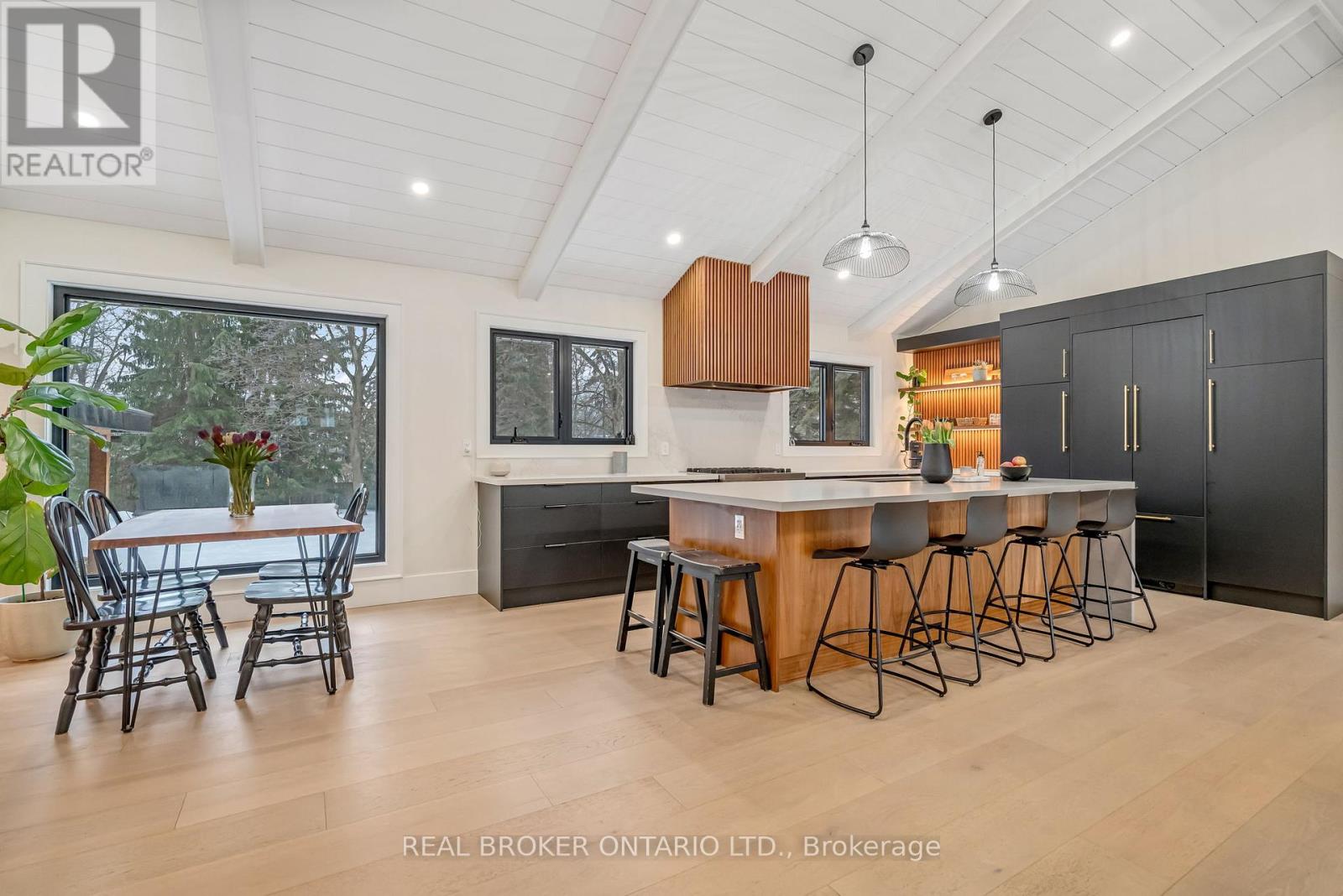 16 Bannisdale Way, Hamilton, Ontario  L0R 1H2 - Photo 12 - X12943632