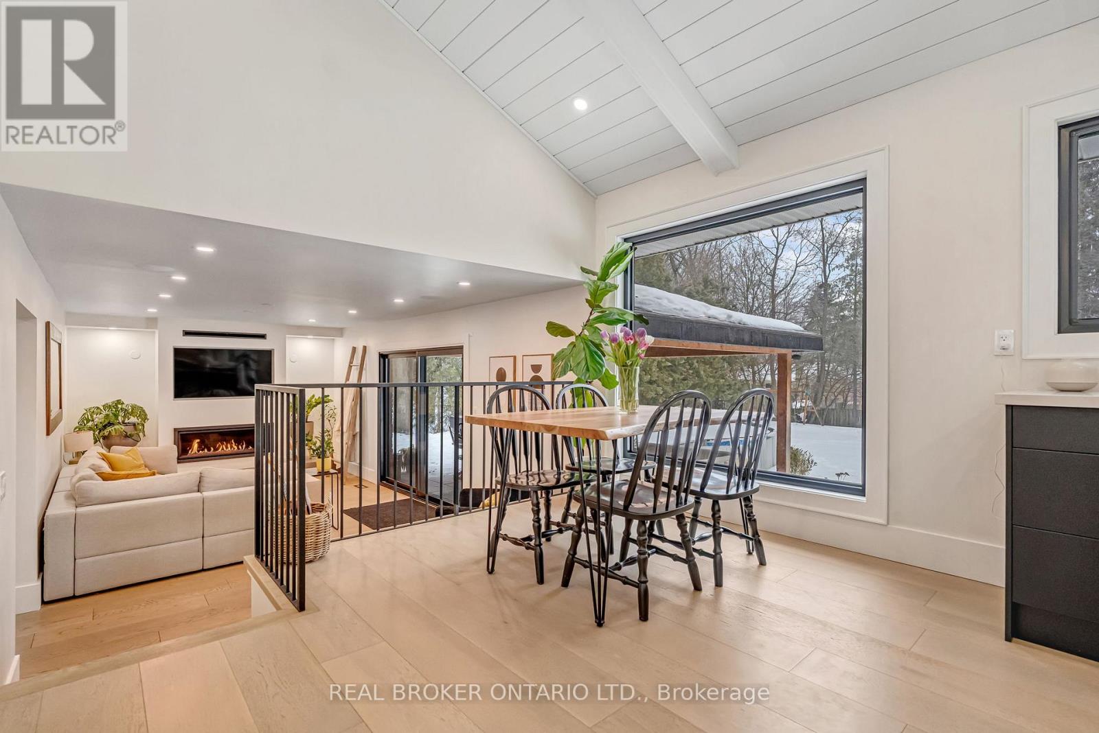 16 Bannisdale Way, Hamilton, Ontario  L0R 1H2 - Photo 17 - X12943632