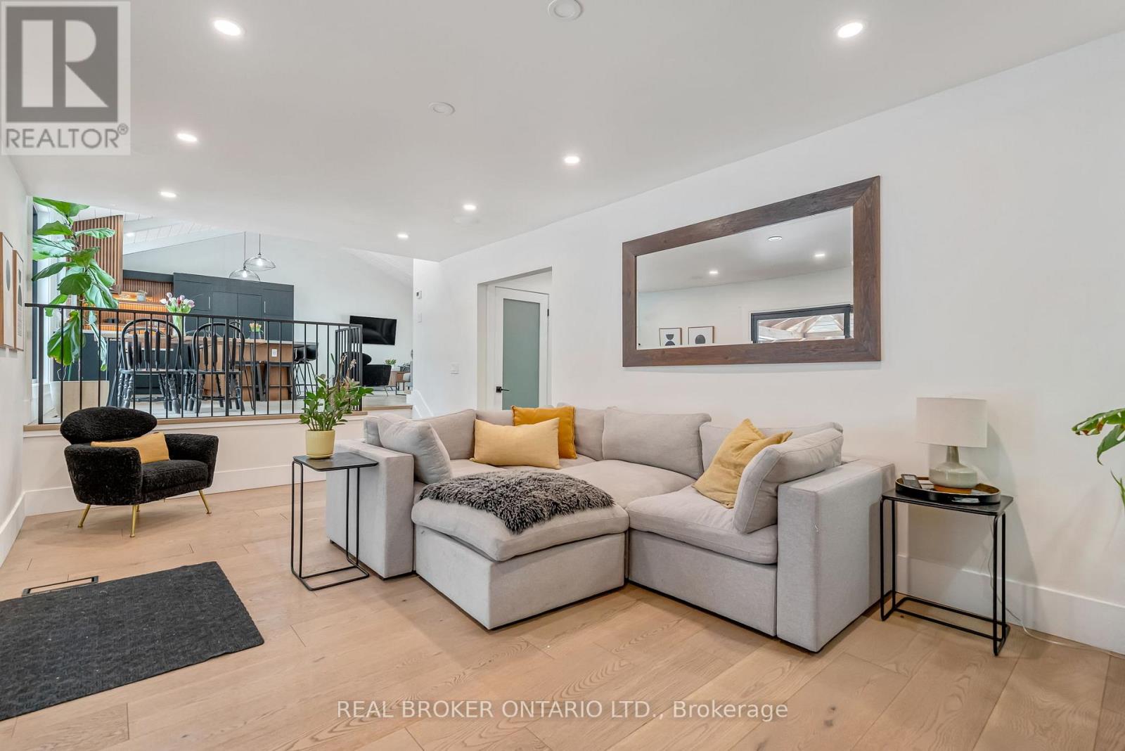 16 Bannisdale Way, Hamilton, Ontario  L0R 1H2 - Photo 21 - X12943632