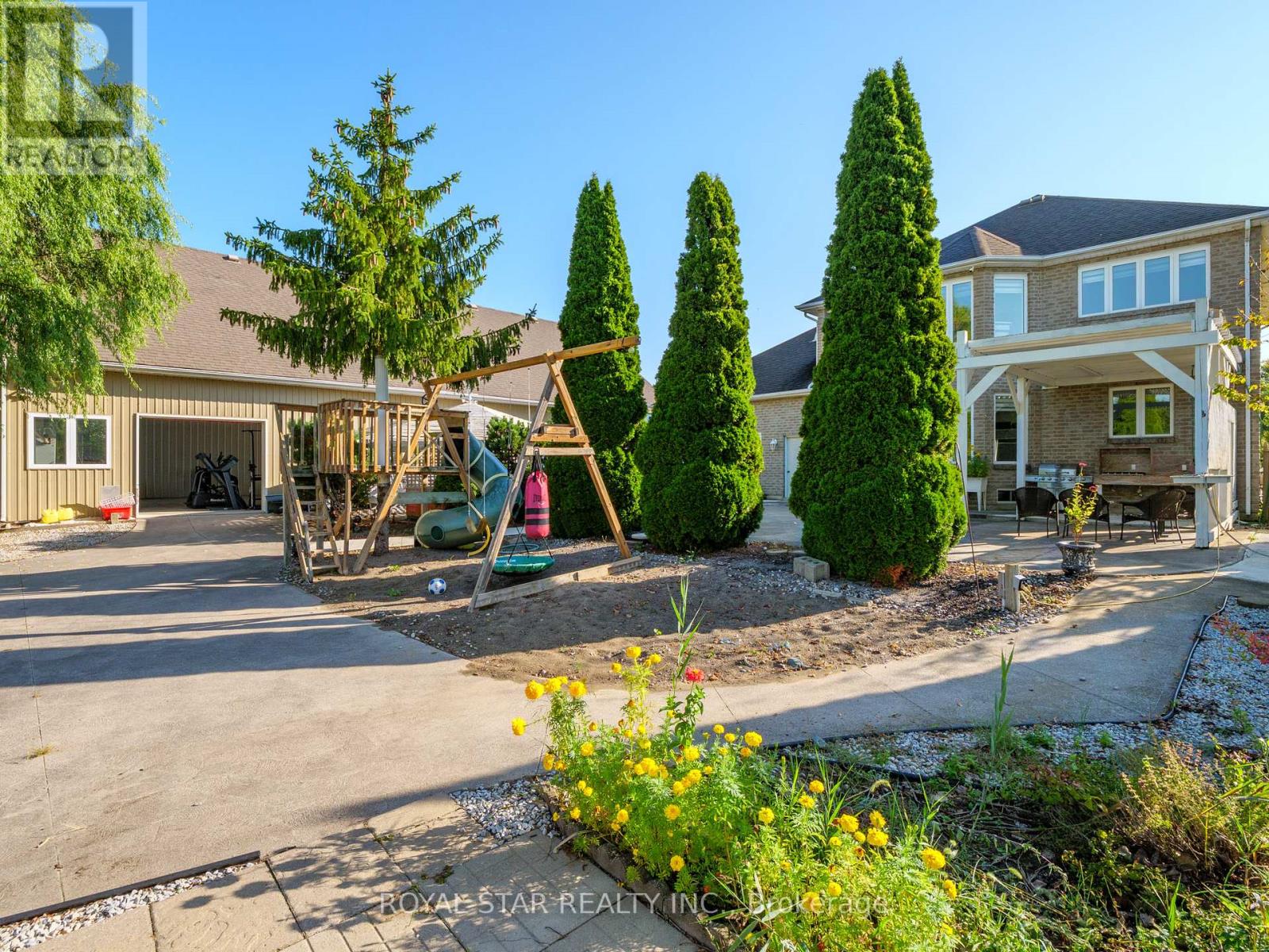 1951 County Road 27, Lakeshore, Ontario  N0R 1V0 - Photo 45 - X12943674
