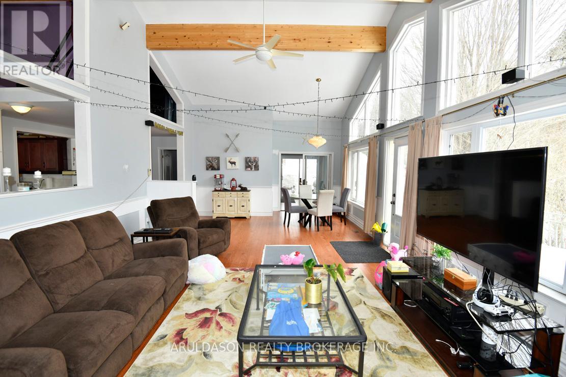 2320 Highway 518, Mcmurrich/monteith, Ontario  P0A 1Y0 - Photo 7 - X12943784