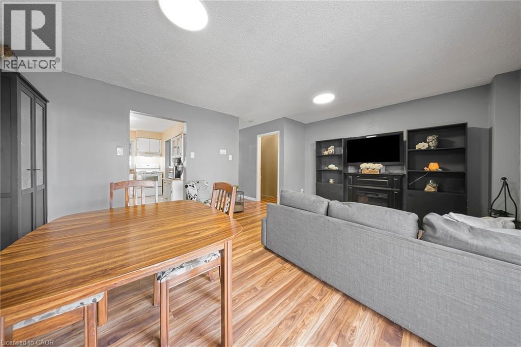 135 Chalmers Street S Unit# 5, Cambridge, Ontario  N1R 6M2 - Photo 11 - 40815863