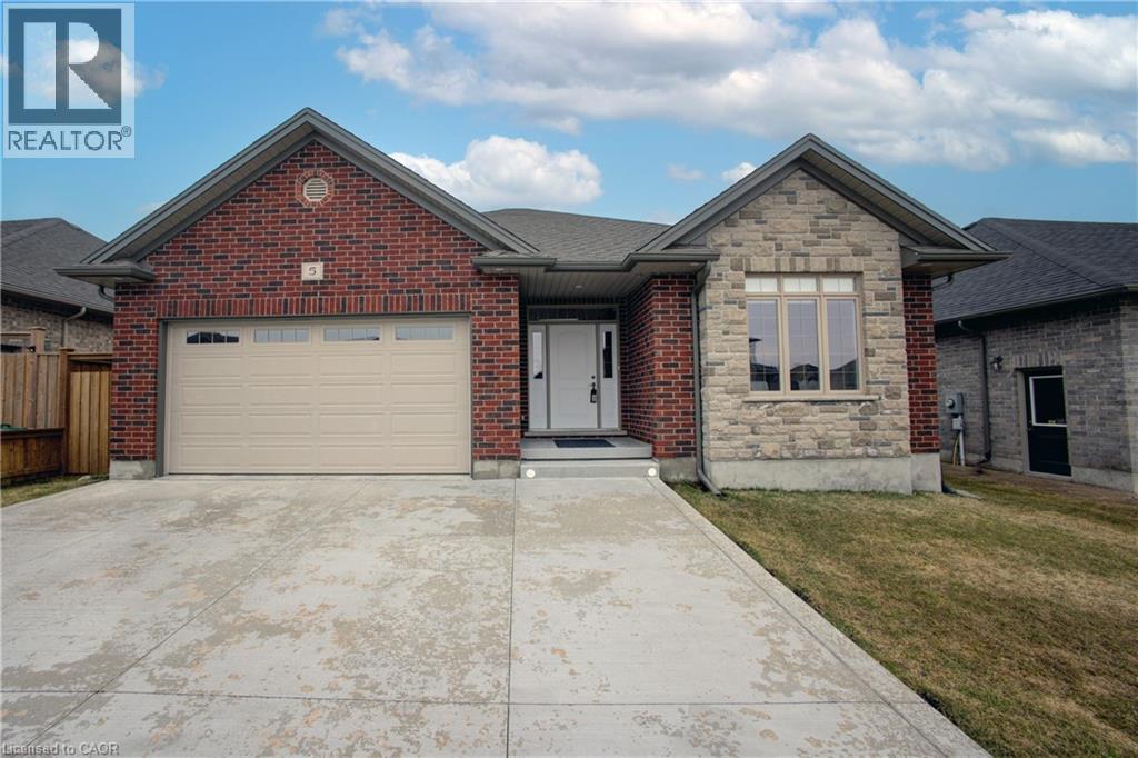 5 JACK KOEHLER Lane, Wellesley, Ontario