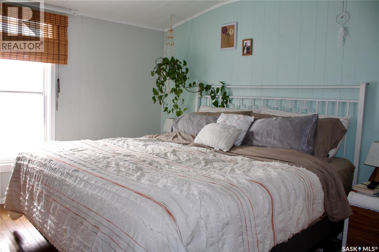 200 3rd Street, Dundurn, Saskatchewan  S0K 1K0 - Photo 12 - SK029549