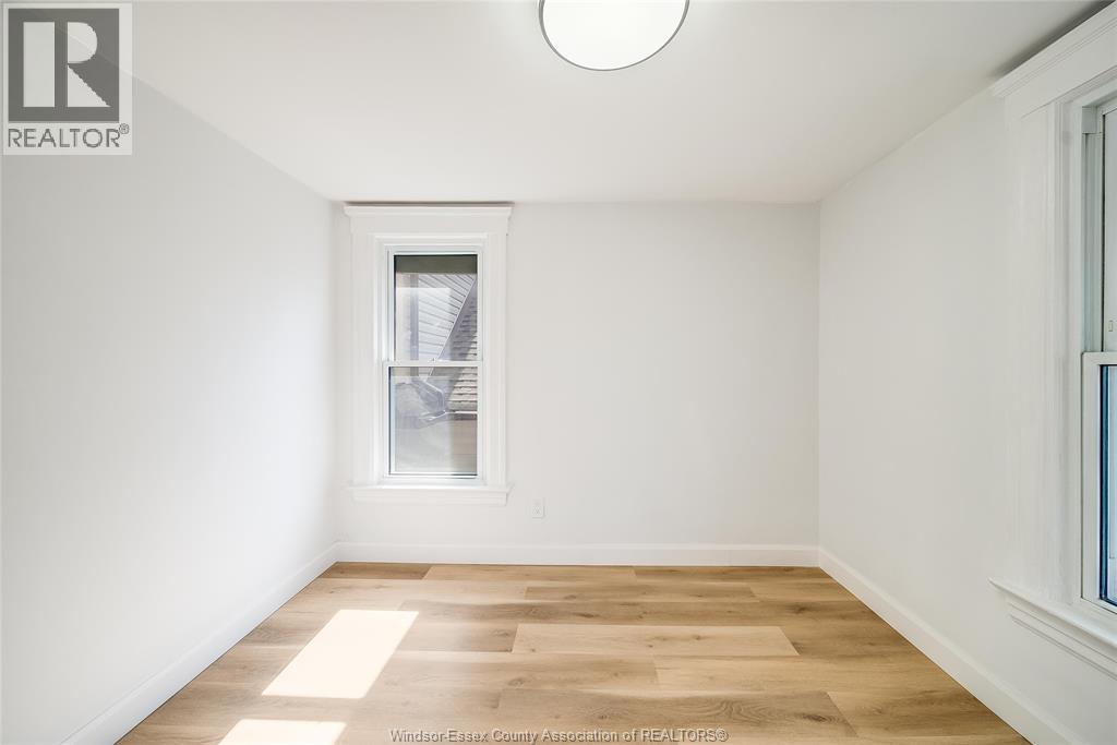 876 Hall Avenue, Windsor, Ontario  N9A 2M3 - Photo 25 - 26006412