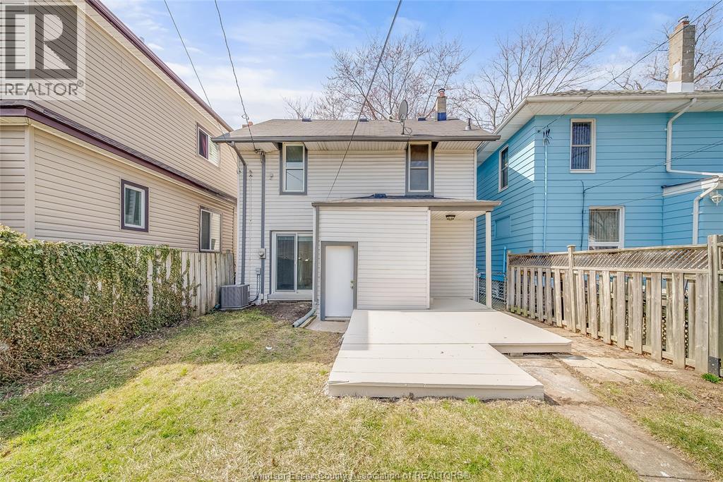 876 Hall Avenue, Windsor, Ontario  N9A 2M3 - Photo 46 - 26006412