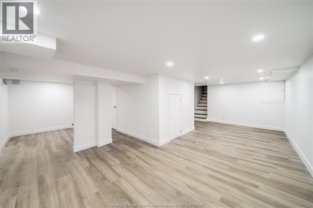 876 Hall Avenue, Windsor, Ontario  N9A 2M3 - Photo 37 - 26006412