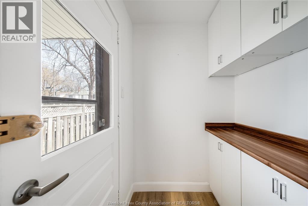 876 Hall Avenue, Windsor, Ontario  N9A 2M3 - Photo 17 - 26006412