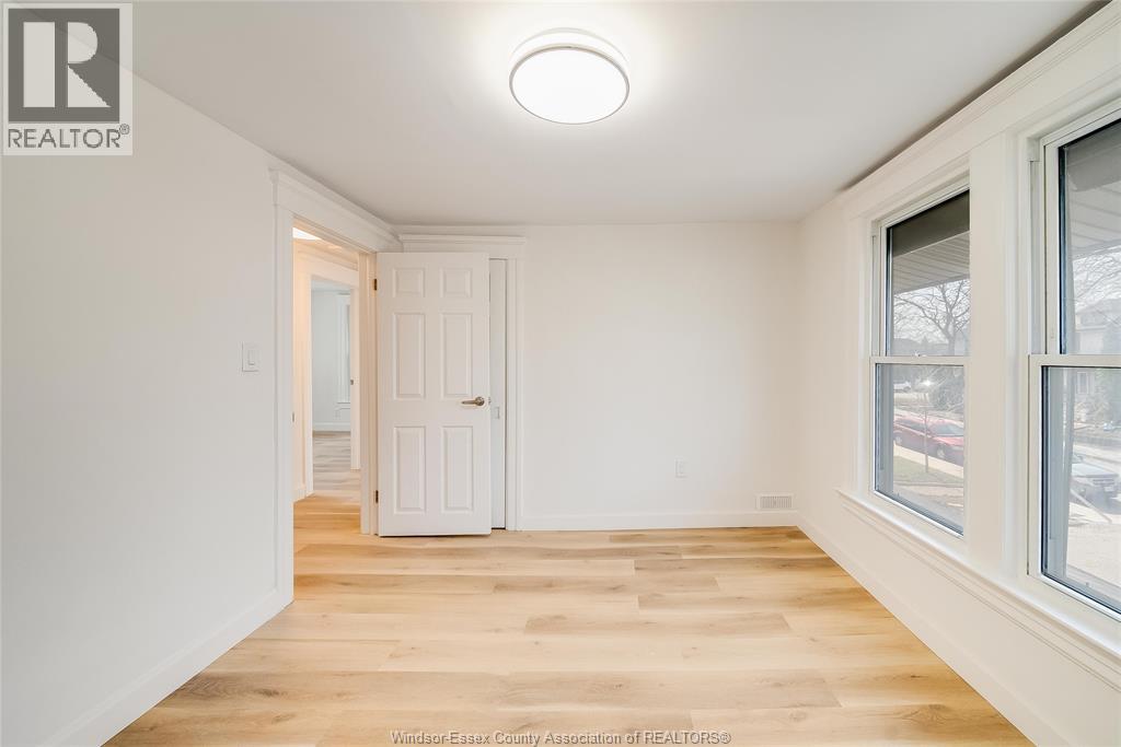 876 Hall Avenue, Windsor, Ontario  N9A 2M3 - Photo 29 - 26006412