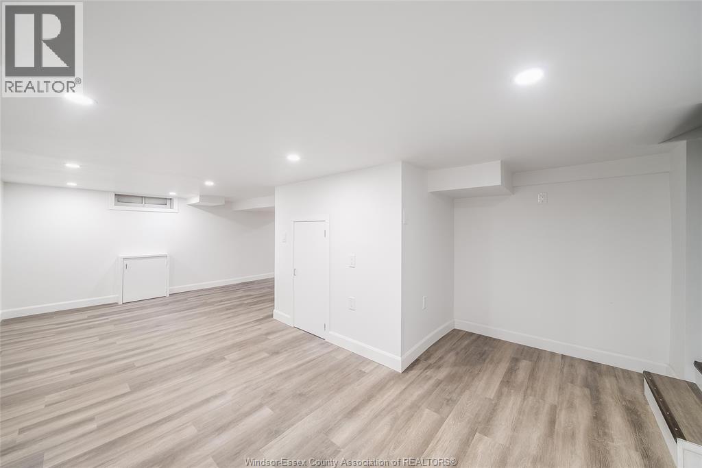 876 Hall Avenue, Windsor, Ontario  N9A 2M3 - Photo 40 - 26006412