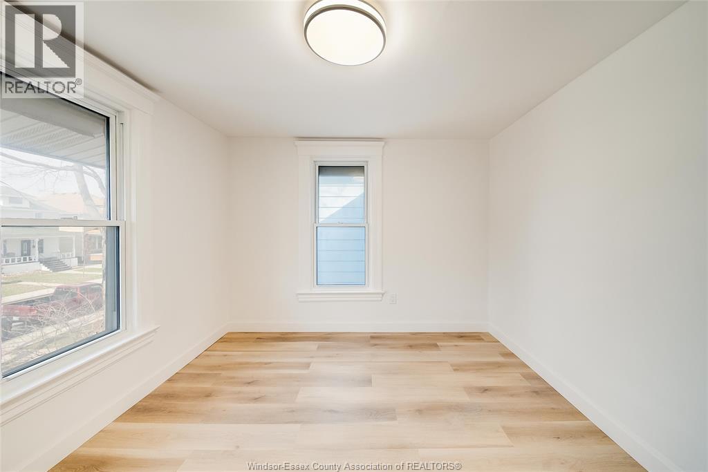876 Hall Avenue, Windsor, Ontario  N9A 2M3 - Photo 28 - 26006412