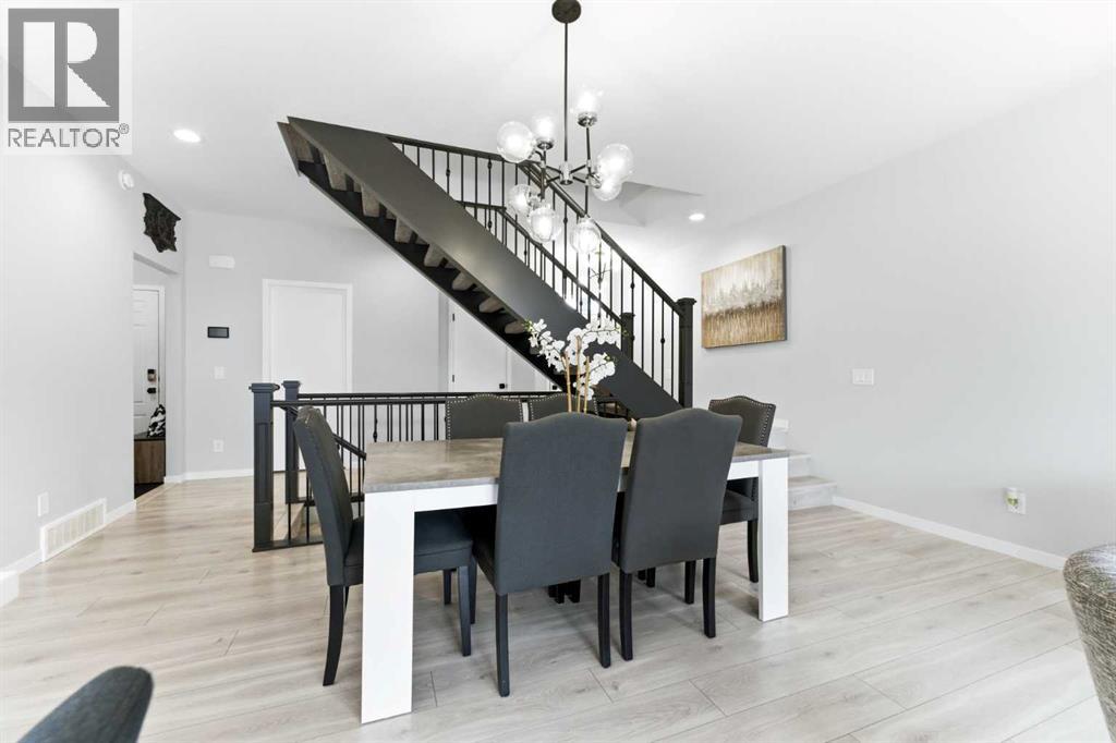 44 Belmont Heath SW, Calgary, Alberta  T2X 4N8 - Photo 5 - A2291335