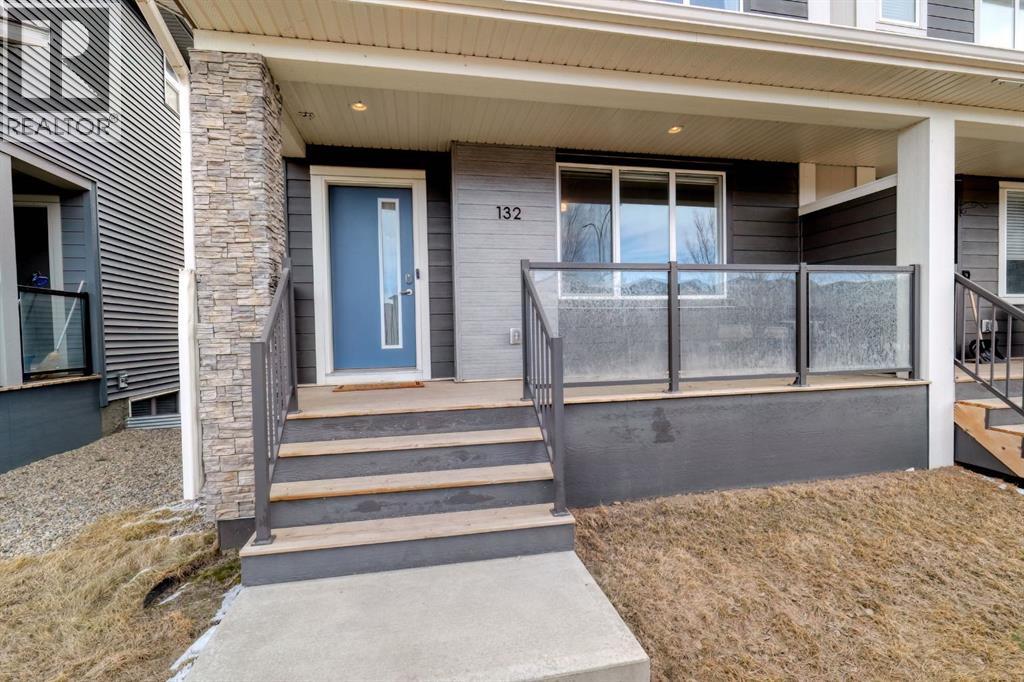 132 Wolf Willow Boulevard SE, Calgary, Alberta  T2X 0M7 - Photo 4 - A2293840