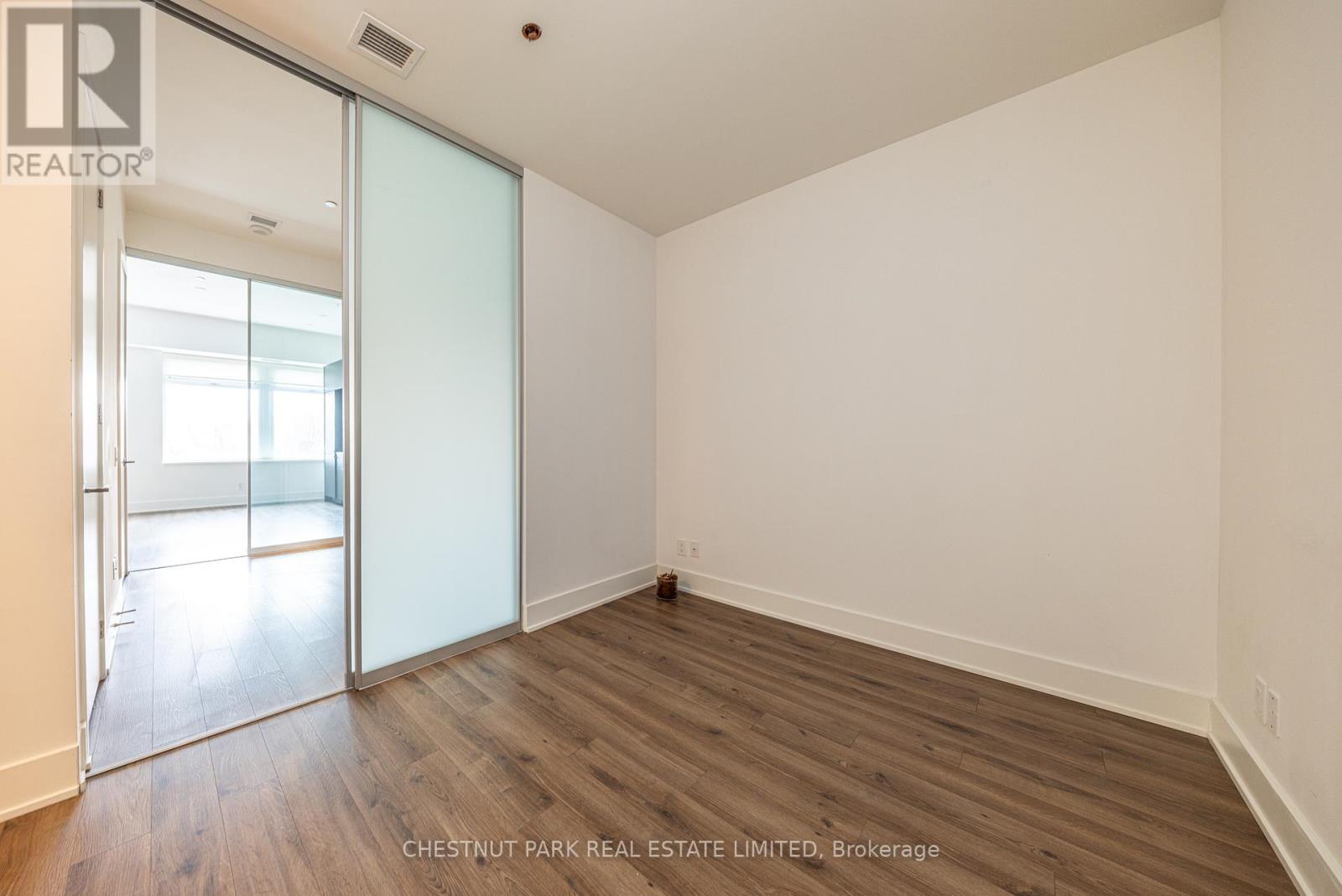 416 - 111 St Clair Avenue W, Toronto, Ontario  M4V 1N5 - Photo 21 - C12904146