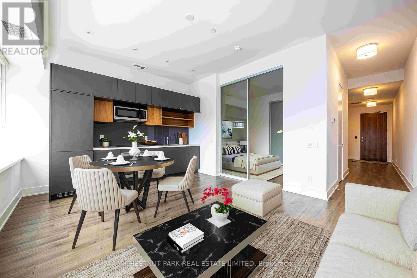 416 - 111 St Clair Avenue W, Toronto, Ontario  M4V 1N5 - Photo 5 - C12904146