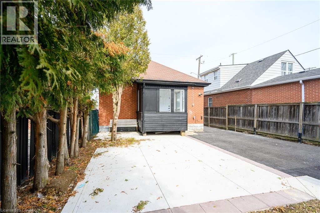 150 Brucedale Avenue E, Hamilton, Ontario  L9A 1N6 - Photo 46 - 40812026