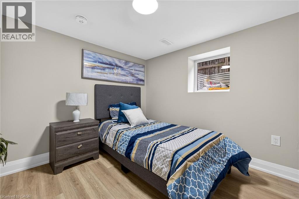 150 Brucedale Avenue E, Hamilton, Ontario  L9A 1N6 - Photo 40 - 40812026