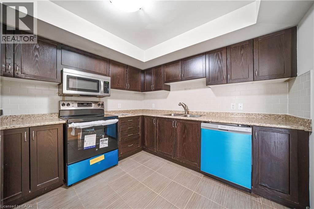 2441 Greenwich Drive Unit# 106, Oakville, Ontario  L6M 0S4 - Photo 11 - 40816787