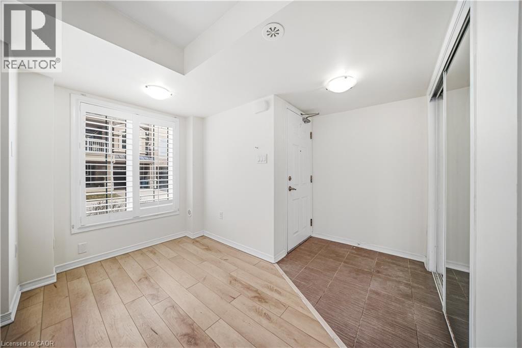 2441 Greenwich Drive Unit# 106, Oakville, Ontario  L6M 0S4 - Photo 5 - 40816787