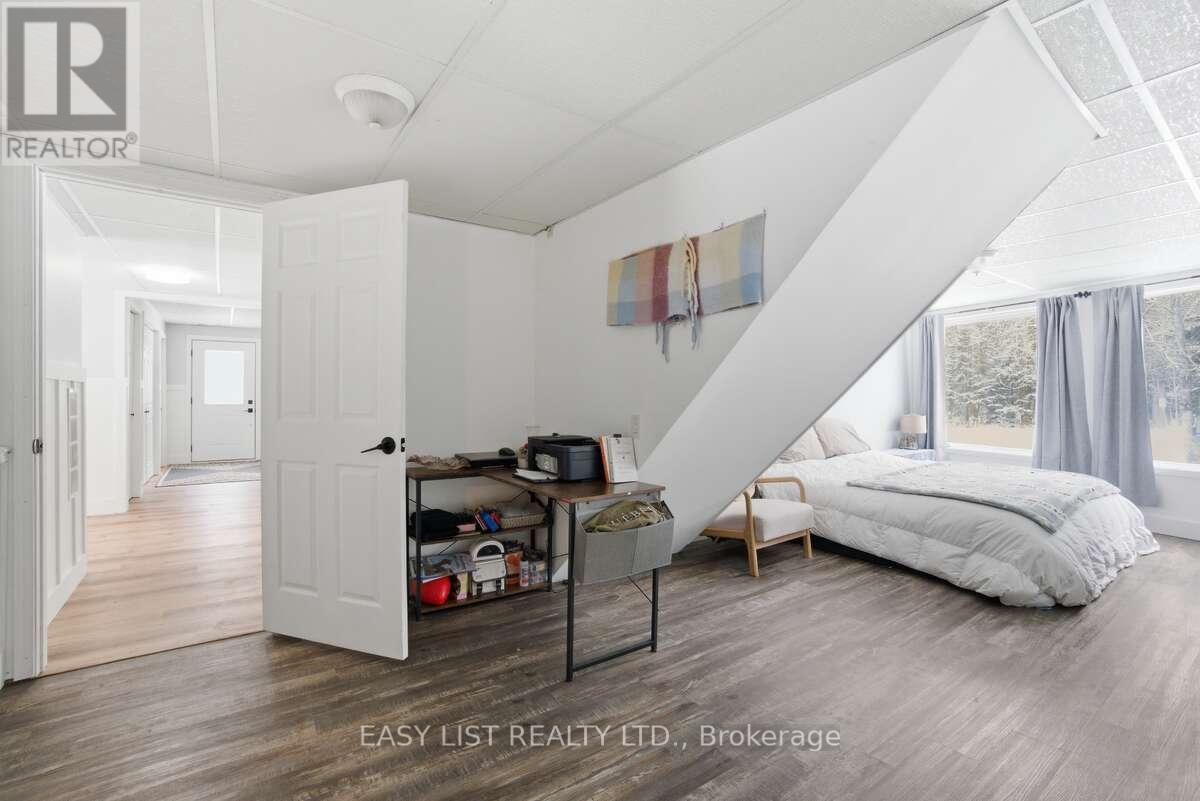 1131 Springdale Park Road, Bracebridge, Ontario  P1L 1W9 - Photo 36 - X12926972