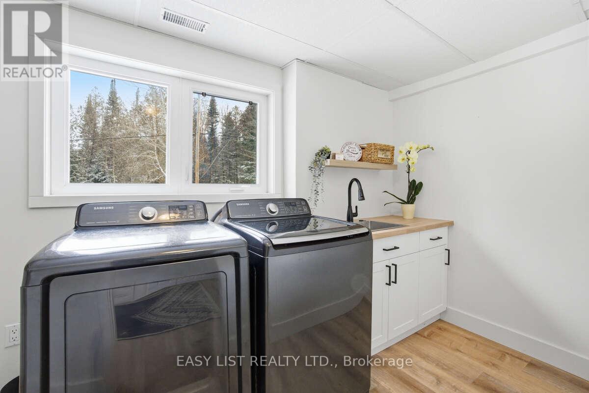 1131 Springdale Park Road, Bracebridge, Ontario  P1L 1W9 - Photo 10 - X12926972