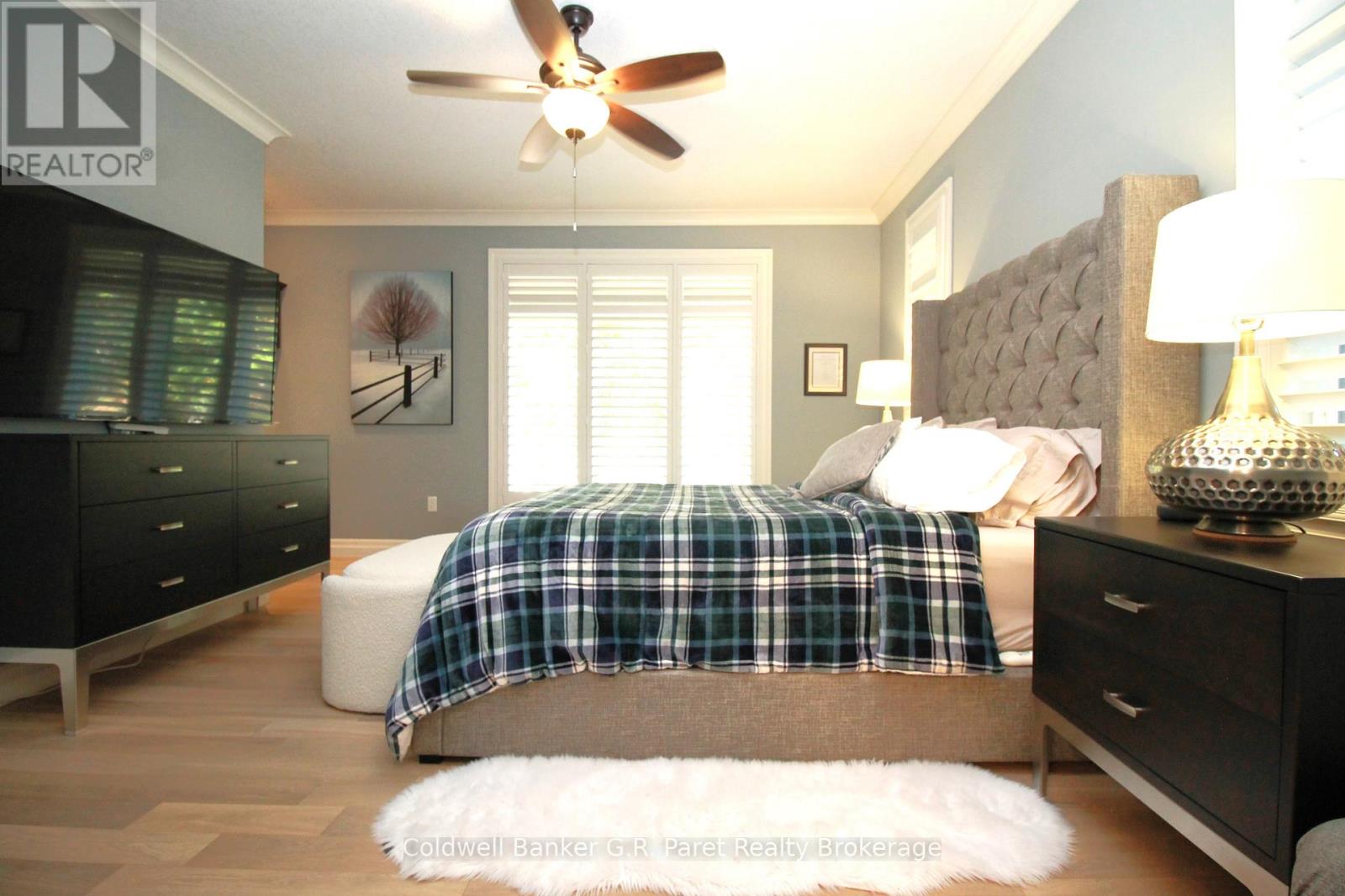 10151 Pinery Bluffs Road, Lambton Shores, Ontario  N0M 1T0 - Photo 16 - X12826354