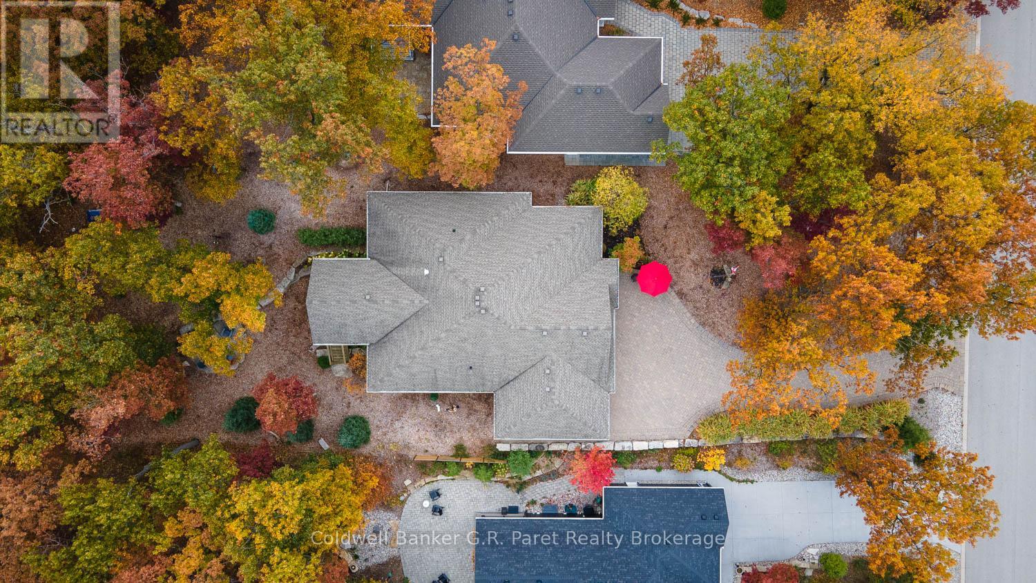 10151 Pinery Bluffs Road, Lambton Shores, Ontario  N0M 1T0 - Photo 45 - X12826354