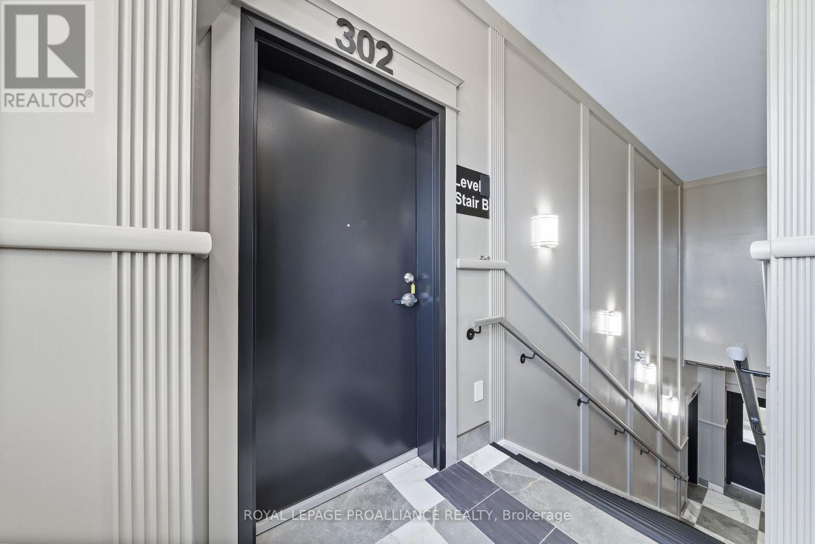 302 - 941 Charles Wilson Parkway, Cobourg, Ontario  K9A 0L2 - Photo 4 - X12517932