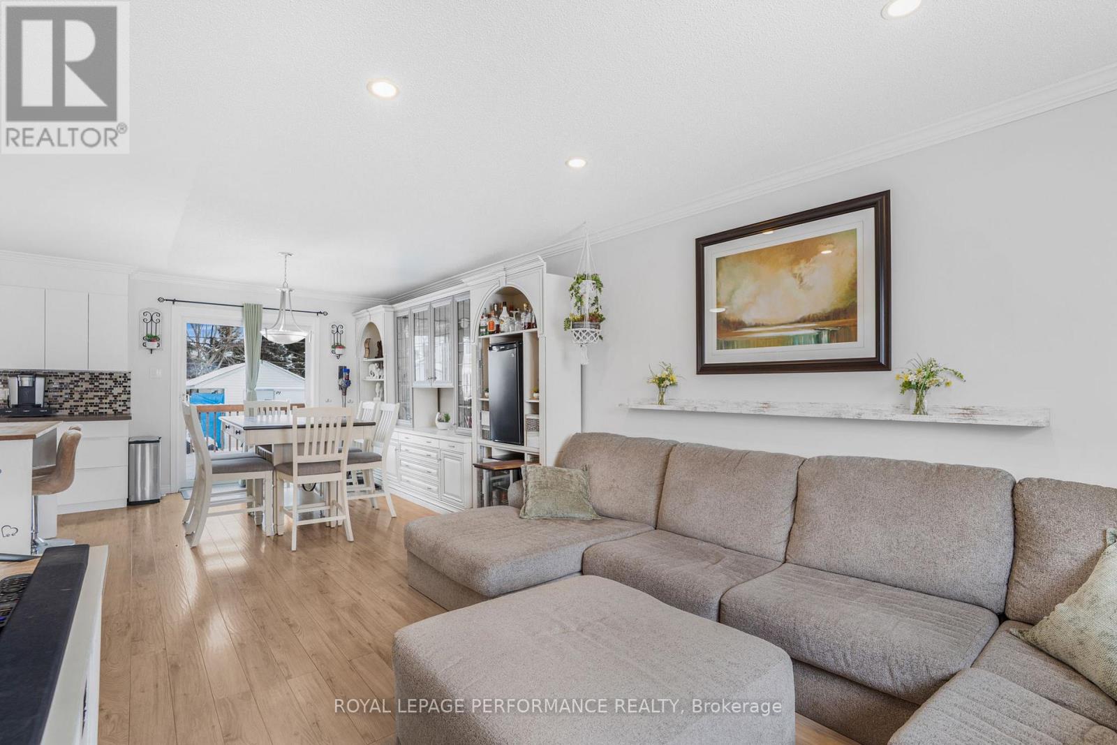 68 Lafleche Boulevard, Casselman, Ontario  K0A 1M0 - Photo 11 - X12943954