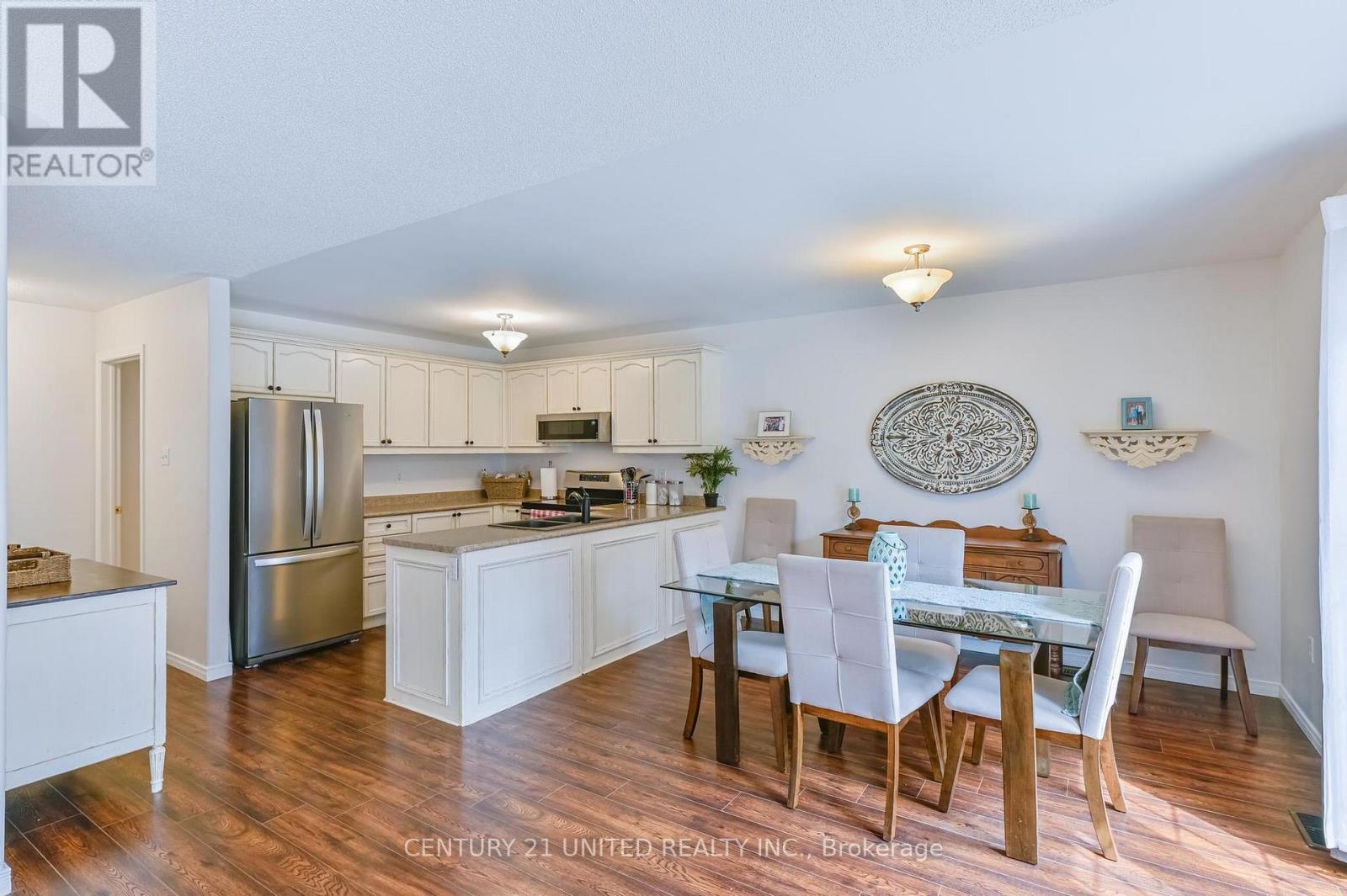 833 Bertrand Terrace, Peterborough, Ontario  K9K 2T1 - Photo 5 - X12943190