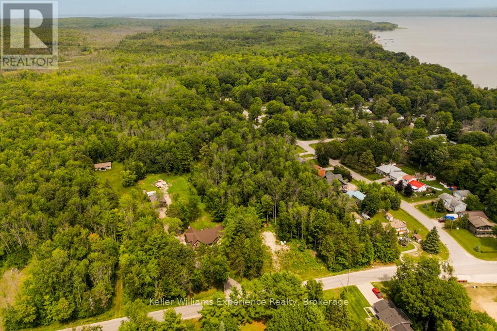 264 Peek-A-Boo Trail, Tiny, Ontario  L9M 0B3 - Photo 3 - S12944028