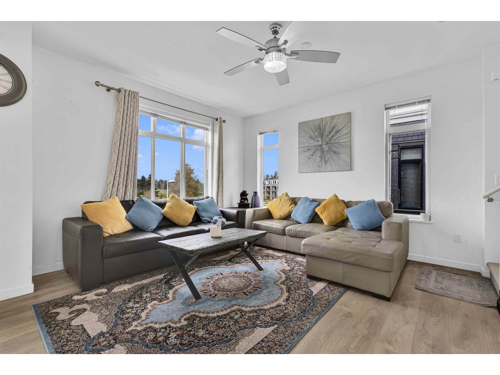 79 15255 SITKA DR DRIVE, Surrey, British Columbia