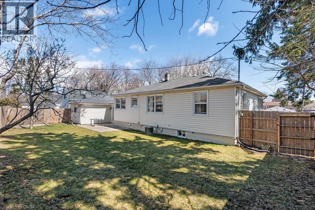 11 Martin Drive, Leamington, Ontario  N8H 2R5 - Photo 33 - 40815079