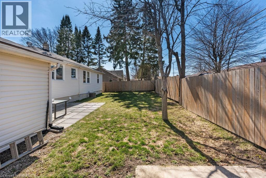 11 Martin Drive, Leamington, Ontario  N8H 2R5 - Photo 34 - 40815079