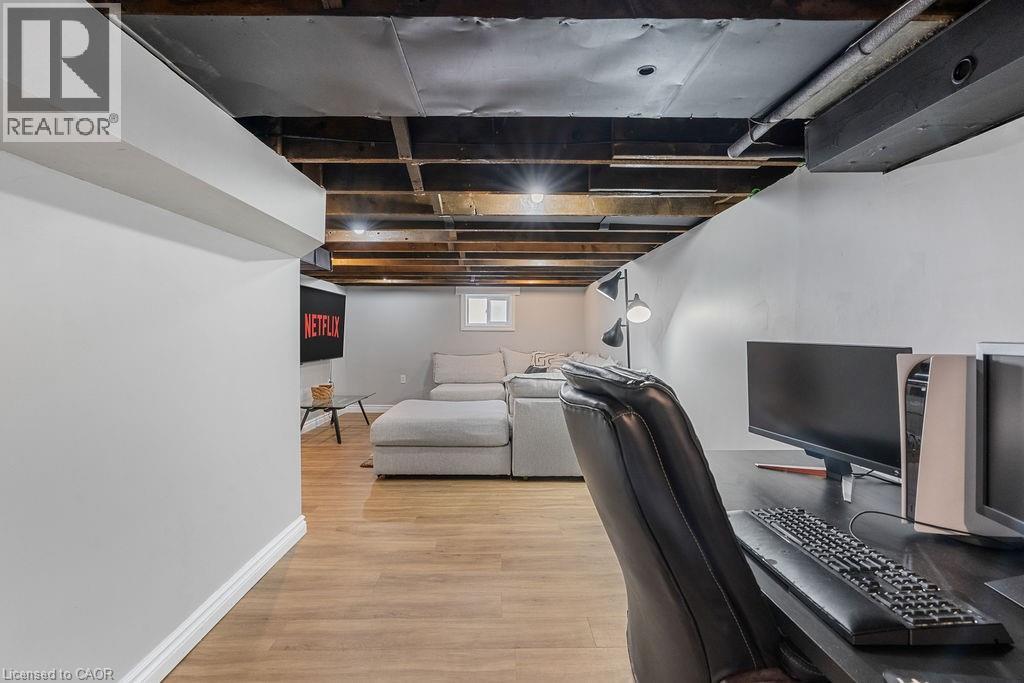 11 Martin Drive, Leamington, Ontario  N8H 2R5 - Photo 29 - 40815079