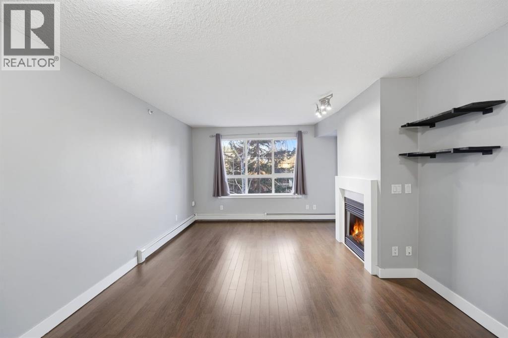 426, 35 Richard Court Sw, Calgary, Alberta  T3E 7N9 - Photo 4 - A2292506