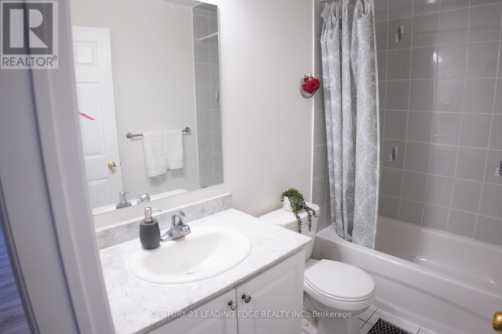 27 Mantz Crescent, Whitby, Ontario  L1R 0L3 - Photo 23 - E12936226