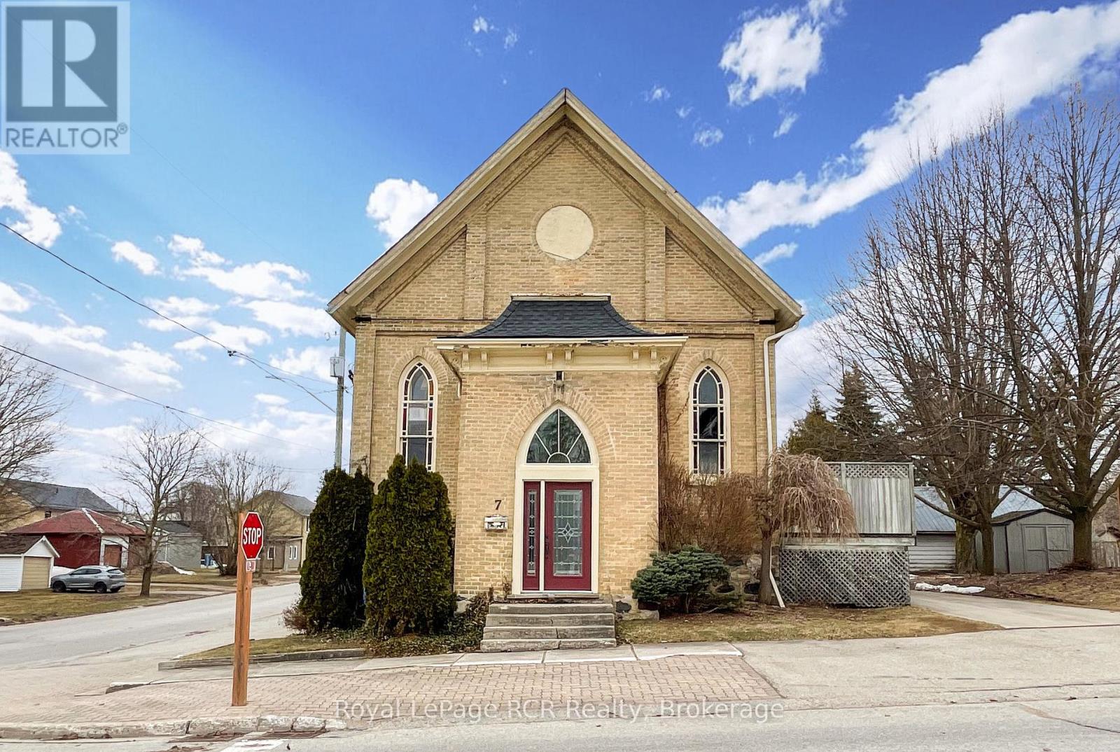 7 Peter Street S, South Bruce, Ontario  N0G 2J0 - Photo 2 - X12943886